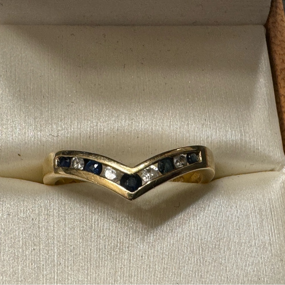 14K Gold Sapphire & Diamond V Contour Stacking Ring